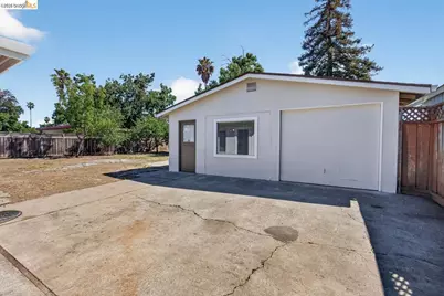 4162 Piper Dr, San Jose, CA 95117 - Photo 29