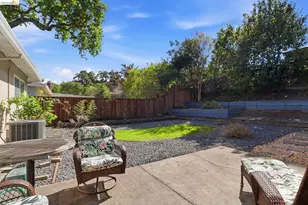 1171 Cambridge St, Novato, CA 94947 - Photo 35