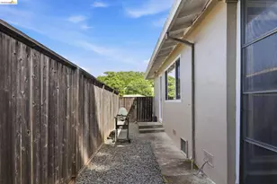 1171 Cambridge St, Novato, CA 94947 - Photo 41