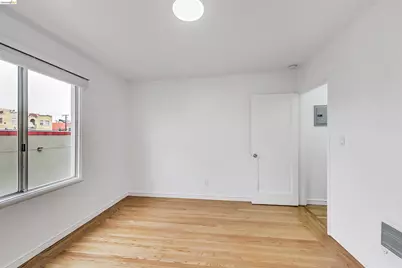 1207 University Ave, Berkeley, CA 94702 - Photo 31