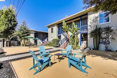 1207 University Ave, Berkeley, CA 94702 - Photo 9