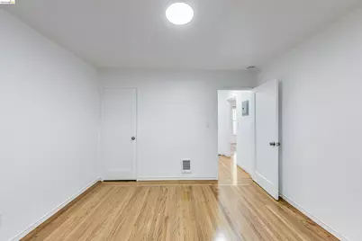 1207 University Ave, Berkeley, CA 94702 - Photo 29