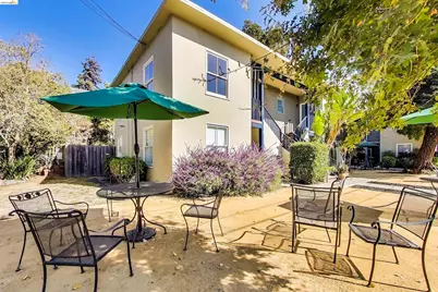 1207 University Ave, Berkeley, CA 94702 - Photo 7