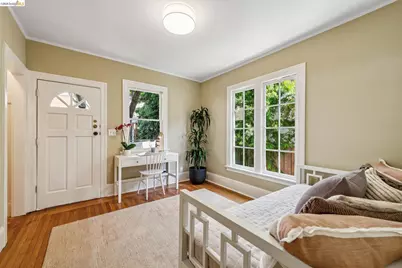 1643 Walnut St, Berkeley, CA 94709 - Photo 31