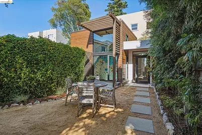 1643 Walnut St, Berkeley, CA 94709 - Photo 65
