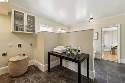 1643 Walnut St, Berkeley, CA 94709 - Photo 55