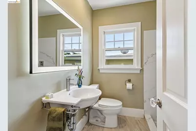 1643 Walnut St, Berkeley, CA 94709 - Photo 43