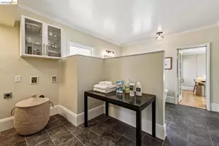 1643 Walnut St, Berkeley, CA 94709 - Photo 55
