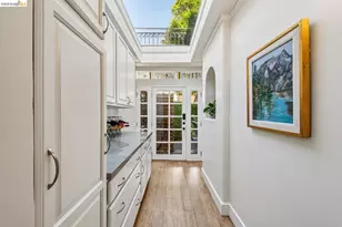1643 Walnut St, Berkeley, CA 94709 - Photo 29
