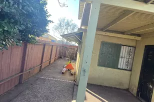 2113 Pyrenees Ave, Stockton, CA 95210 - Photo 11