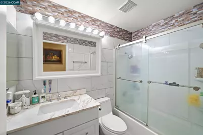 207 Babbling Brook Way, Pittsburg, CA 94565 - Photo 23