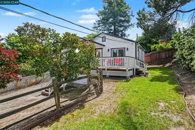 2165 James St, Martinez, CA 94553 - Photo 17