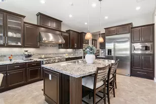 2205 Cameron Cir, Pleasanton, CA 94588 - Photo 15