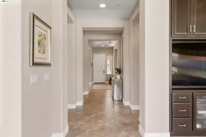 2205 Cameron Cir, Pleasanton, CA 94588 - Photo 23