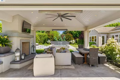 2205 Cameron Cir, Pleasanton, CA 94588 - Photo 47