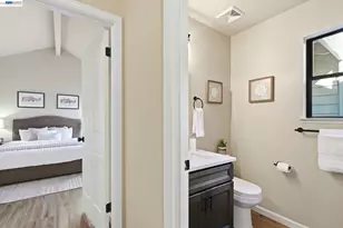 29 Captains Dr, Alameda, CA 94502 - Photo 23