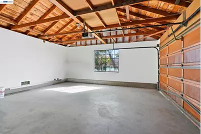29 Captains Dr, Alameda, CA 94502 - Photo 37
