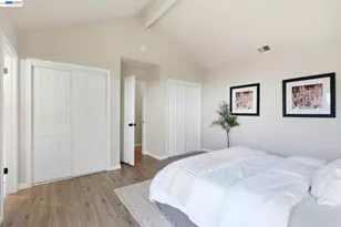 29 Captains Dr, Alameda, CA 94502 - Photo 19