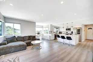 11550 Skyline Blvd, Oakland, CA 94619 - Photo 13