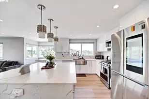 11550 Skyline Blvd, Oakland, CA 94619 - Photo 17