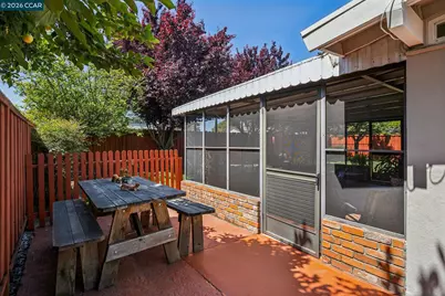 27621 Loyola Ave, Hayward, CA 94545 - Photo 65