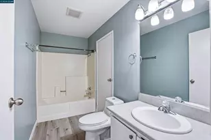 2450 Walters Way, Concord, CA 94520 - Photo 11
