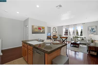 2081 Tsushima St, Hercules, CA 94547 - Photo 27