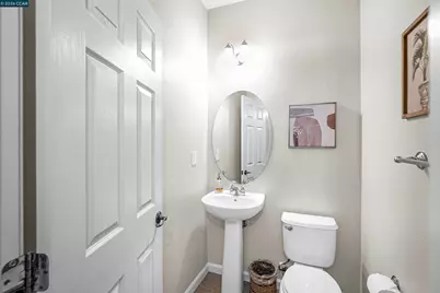 2081 Tsushima St, Hercules, CA 94547 - Photo 17