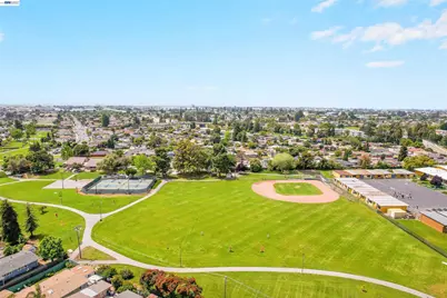 1727 Southgate St, Hayward, CA 94545 - Photo 63