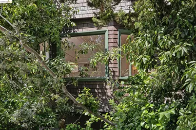 2638 Warring St #A, Berkeley, CA 94704 - Photo 41