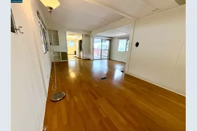 105 Eileen Ln., Concord, CA 94518 - Photo 9