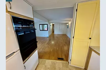 105 Eileen Ln., Concord, CA 94518 - Photo 5