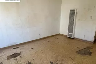 1024 50th Ave, Oakland, CA 94601 - Photo 19