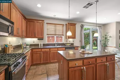 1775 Rose Gate Cmn, Livermore, CA 94551 - Photo 17
