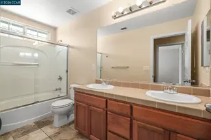 1775 Rose Gate Common, Livermore, CA 94551 - Photo 25