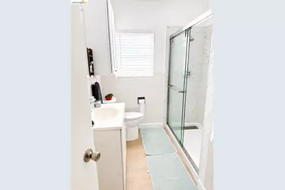 1826 Pacific Ave, Alameda, CA 94501 - Photo 15