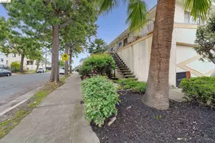 905 24th St, Oakland, CA 94606 - Photo 17