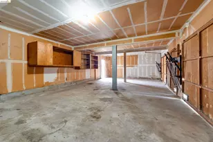 905 24th St, Oakland, CA 94606 - Photo 23