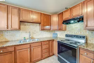 905 24th St, Oakland, CA 94606 - Photo 9