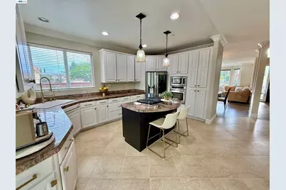 1284 Riesling Cir, Livermore, CA 94550 - Photo 17