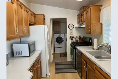 1200 Winton Ave #204, Hayward, CA 94545 - Photo 11