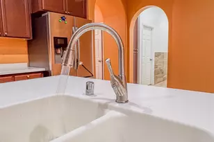 10409 Pebble Run Ln, Stockton, CA 95209 - Photo 11