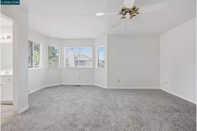 6033 Lakeview Cir, Fairfield, CA 94534 - Photo 35