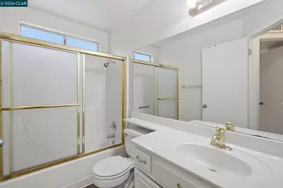 6033 Lakeview Cir, Fairfield, CA 94534 - Photo 31