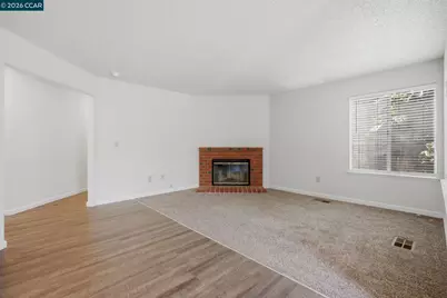 6033 Lakeview Cir, Fairfield, CA 94534 - Photo 27