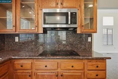 6033 Lakeview Cir, Fairfield, CA 94534 - Photo 25