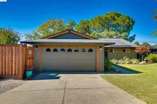 5502 Sparas St, Loomis, CA 95650 - Photo 1