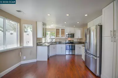 266 Heron Dr, Pittsburg, CA 94565 - Photo 9