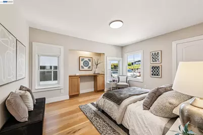 1349 Hearst Ave, Berkeley, CA 94702 - Photo 15