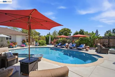4858 Sterling Dr, Fremont, CA 94536 - Photo 77